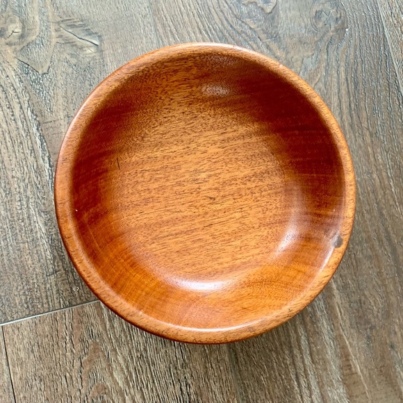 Mid century hand turned teak serving bowl - Picture 4 of 9